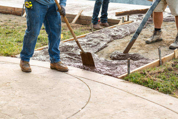 Best Concrete Flooring Contractor  in Cayuga, IN